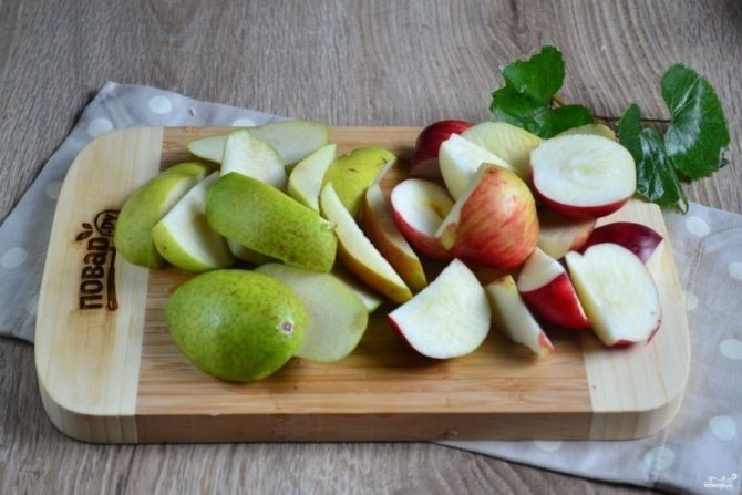 Нарезка яблок и груш