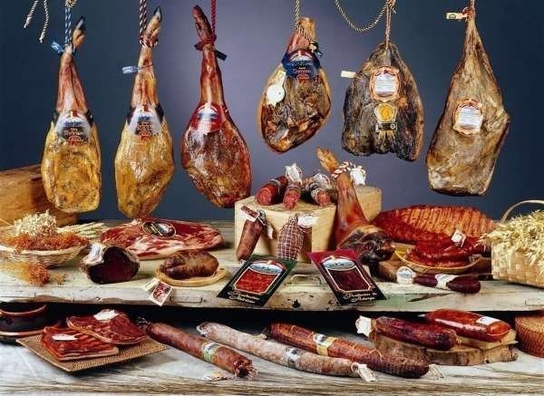 Итальянские мясные деликатесы