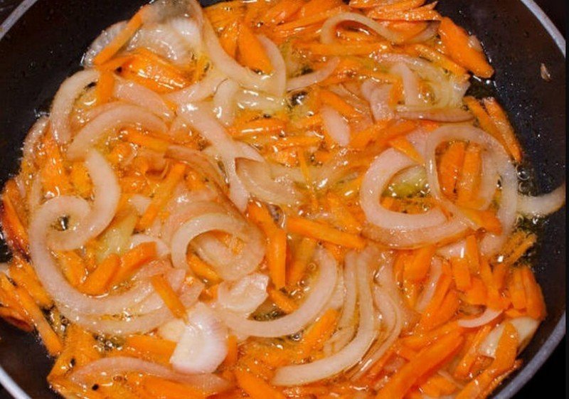 Салат с кальмарами и морковью по-корейски