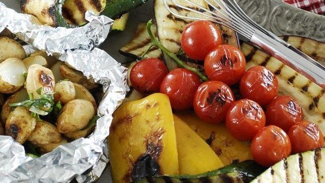 Овощи на гриле — секреты приготовления овощей на мангале и углях