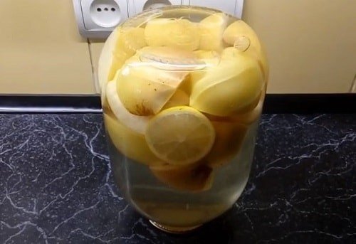 Яблочный компот с лимоном на зиму